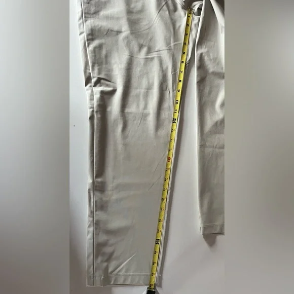 Men Lululemon ABC pants, size 34 x 28 activewear golf trousers business casual